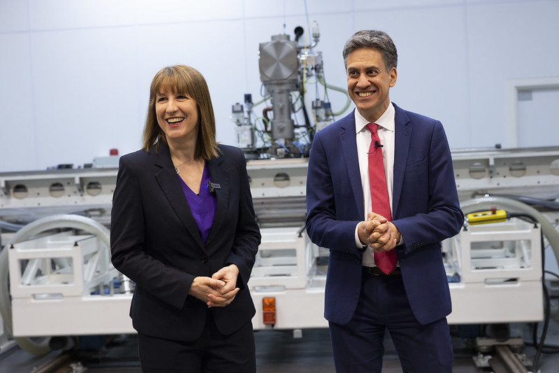 Chancellor and Ed Miliband visit Cambridge Vacuum Engineering to see Ebflow™ welding technology in action